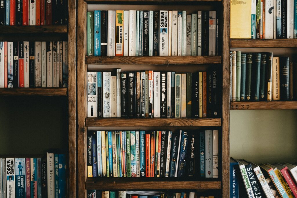 Organizing books in library